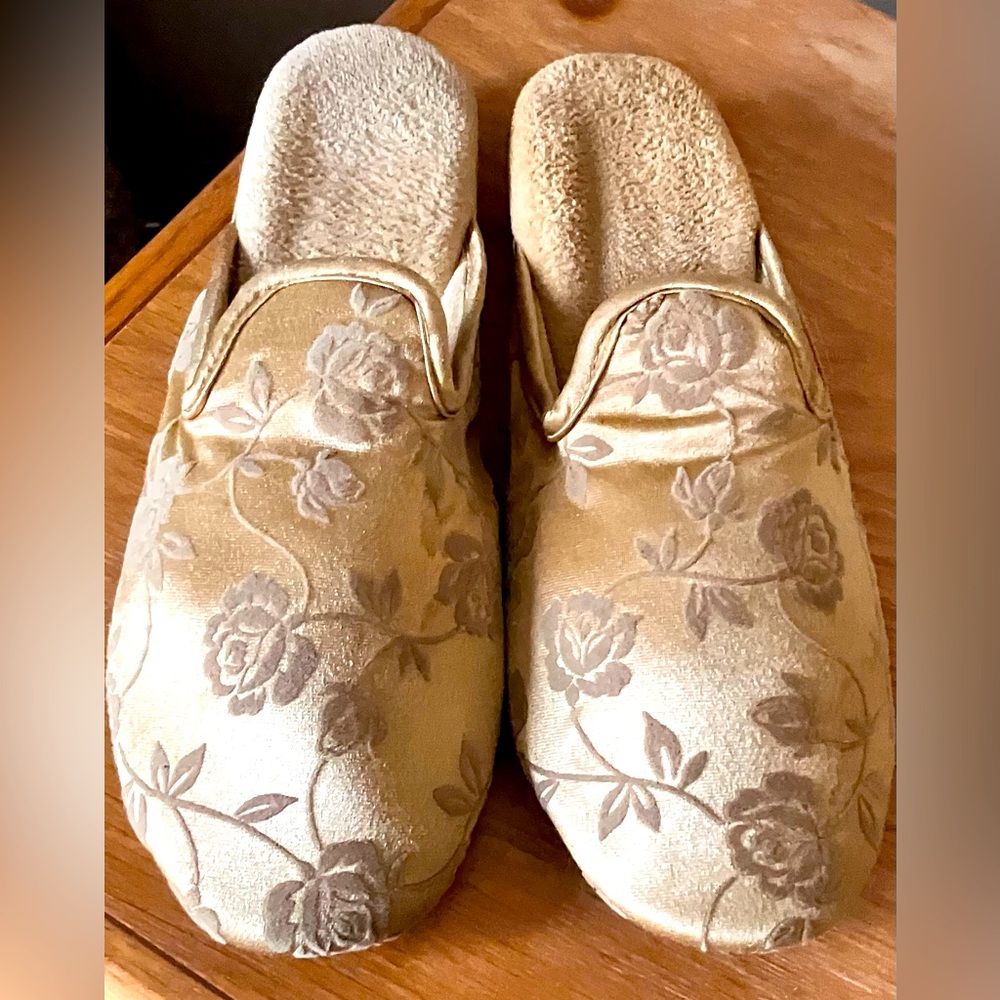 Gold Slide On Slippers